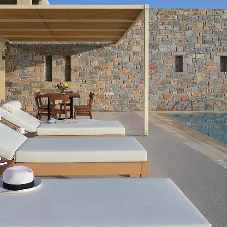 Villa Bright *